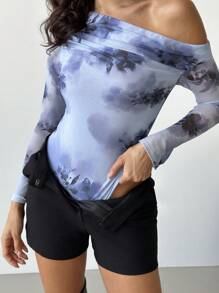 Firerie Eleganter, romantischer Damen Bodysuit mit komplexem Batik-Blume Muster und asymmetrischer Schulter, Mesh-Langarm, geeignet für Urlaub und Alltag