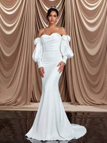 Glamrae Robe élégante de luxe à épaules dénudées avec manches bouffantes florales 3D, robe en satin élastique boutonnée à volants avec traîne, adaptée pour mariage, fête, bal de fin d'année, vacances