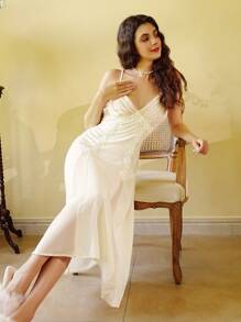 Côtesoire 对比色蕾丝吊带睡衣长裙节日季