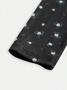 Girlism Elegant, Cute, Casual BM School Back Ditsy Floral Ruched Neck Slim Fit Long Sleeve T-Shirt, Black & Blue Floral, Versatile Base Layer For Teens In Autumn/Winter