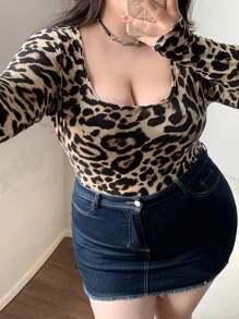Dazy Plus Plus Size Women Leopard Print Crew Neck Fitted Long Sleeve T-Shirt, Autumn Cheetah Print - Khaki - View 1