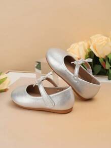 新款春夏婴儿平底鞋、儿童平底蝴蝶结鞋、幼儿女童秋鞋、女婴鞋