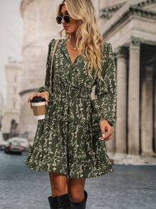 SHEIN Clasi 女式满版碎花灯笼袖抽绳腰部休闲荷叶边下摆连衣裙