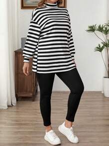 SHEIN LUNE 2pcs Plus Size Women Striped Turtleneck Long Sleeve Split Top And Solid Color Leggings Casual Set,White Autumn Basic Everyday Winter Holiday Outfit - Black and White - View 3