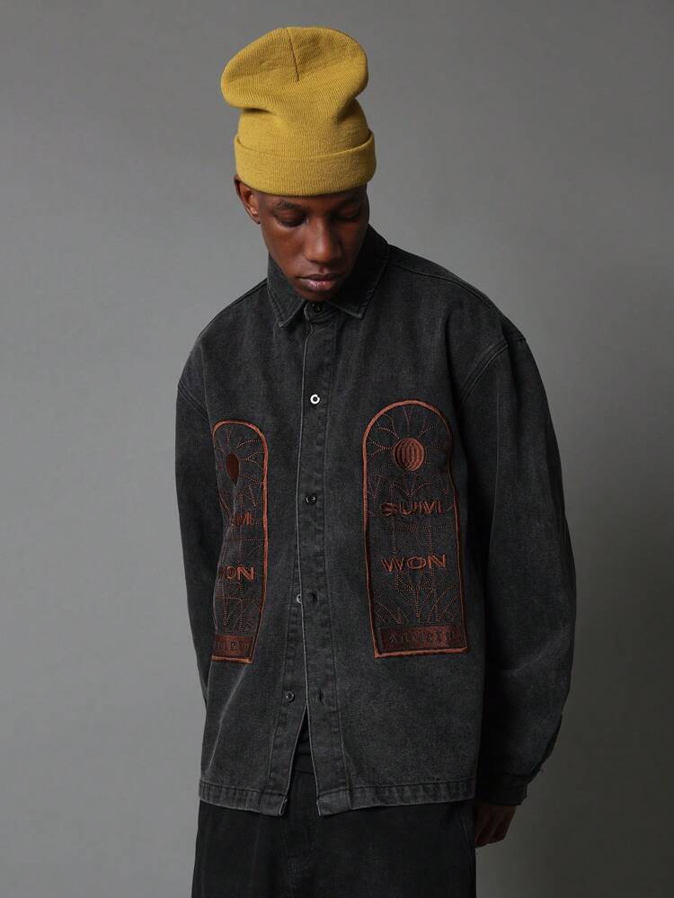 Camisa de mezclilla lavada con bordado, corte regular