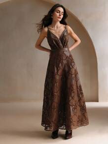 Anewsta 1 件女士刺绣细肩带连衣裙，酒红色超长款 PU 皮革女装 - 棕色 - 查看 7