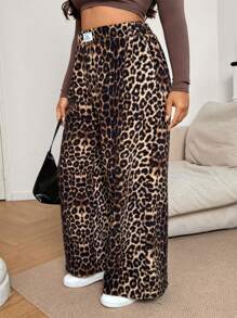 SHEIN EZwear Plus Size Women Fleece Casual Loose Leopard Print Sweatpants,Winter Clothes For Women