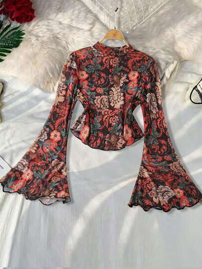 SHEIN VCAY ملابس علوية نسائية ستايل بوهيمي بأكمام قصيرة مطبوعة بالزهور، قصة عالية بأسلوب ترومبيت وشبك، مناسبة لفصلي الخريف والشتاء