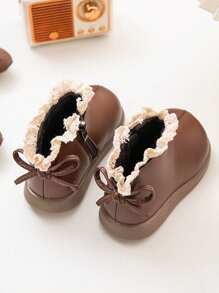 1 双女童加垫靴，儿童软底保暖冬季休闲防滑爬行鞋