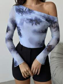 Firerie Eleganter, romantischer Damen Bodysuit mit komplexem Batik-Blume Muster und asymmetrischer Schulter, Mesh-Langarm, geeignet für Urlaub und Alltag