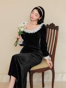 EastFlair Fall Winter Women's Lace Trim Velvet Elegant Black Long Sleeve Dress,For Party And Date, Holiday Dress,Christmas Party Dress,