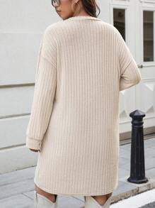 SHEIN LUNE Đầm dài tay dệt kim họa tiết cổ tròn thoải mái, thoải mái, cỡ lớn cho trang phục ngày lễ mùa thu Đầm dự tiệc ngày lễ Đầm Plus - Màu be - Xem 2