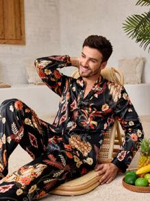 Manfinity ChillVibe Conjunto de pijama con blusa de manga larga y pantalones con botones delanteros y estampado floral