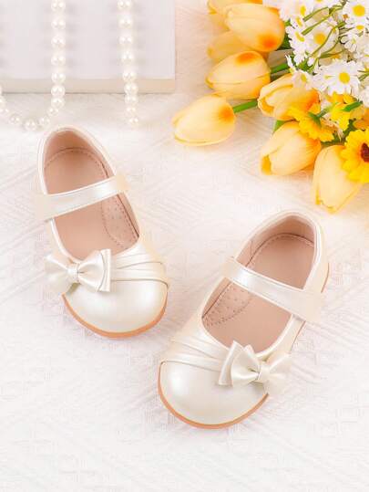 Outdoor Party Event Dress Matching Elegant Champagne Butterfly Decorated Kids Flat Shoes