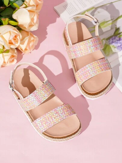 可爱心形透气绳儿童平底厚底女童凉鞋