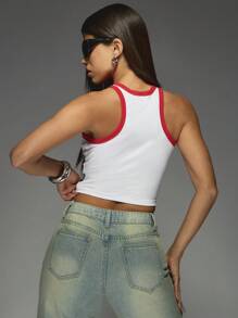 Missguided x Playboy Top deportivo sin mangas informal con impresión de texto y ribetes contrastantes