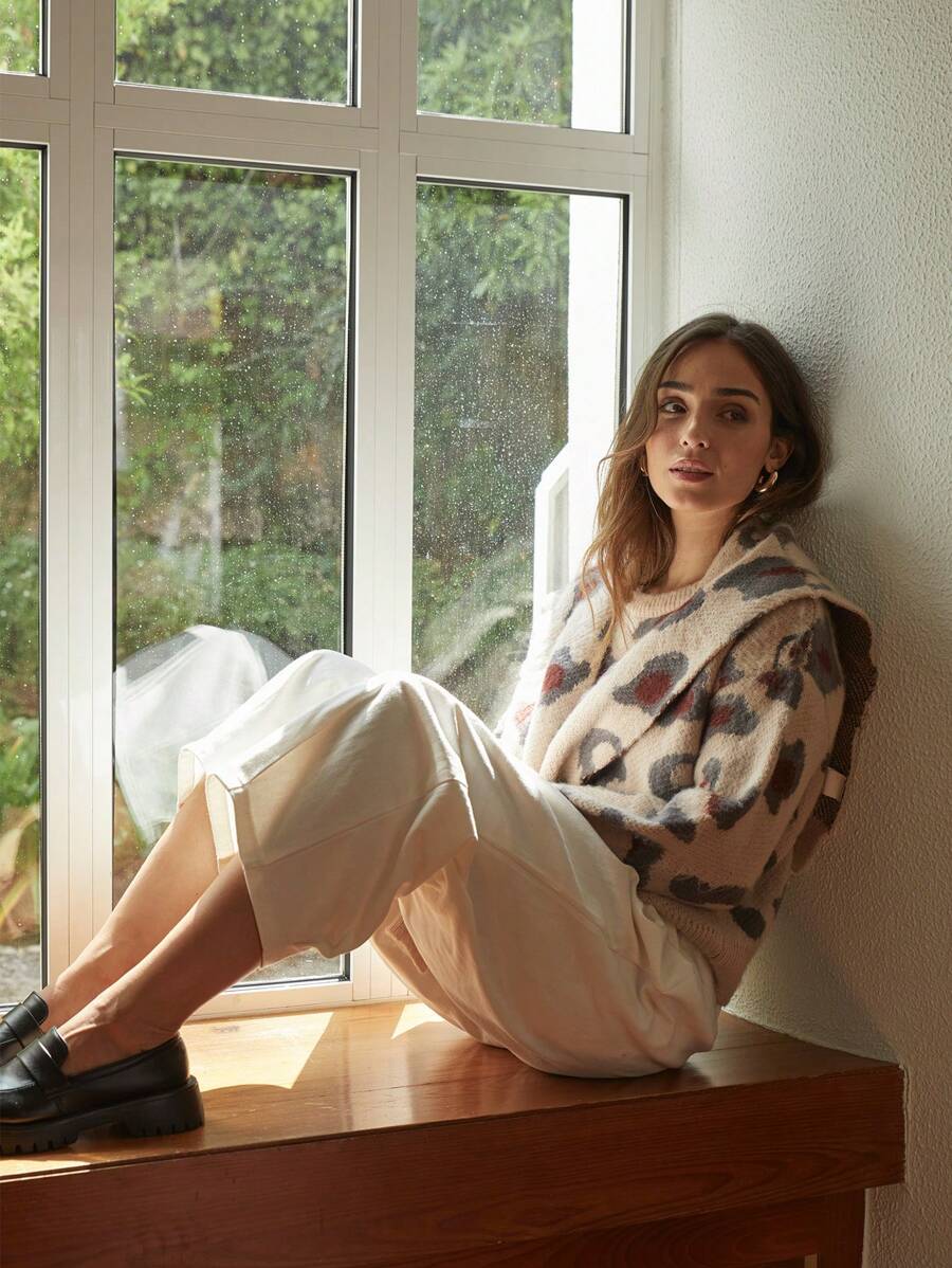 SHEIN X Angie Costa Chiquease Damen Leoparden Muster strukturierter Schal Pullover, Lässig für Herbst und Winter