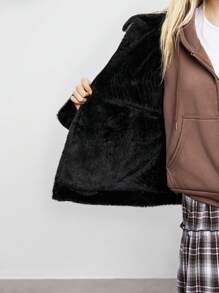 Flirla 1 pieza Chaqueta de moto con cuello de peluche, parches y cremallera de PU negro para mujer, chaqueta de moto para otoño/invierno