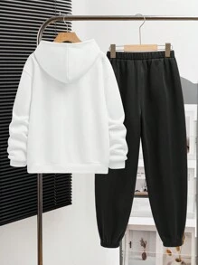 Bộ đồ thể thao thường ngày 2 món họa tiết Giáng sinh cho bé trai, dày dặn, thích hợp cho mùa thu/đông - Lạc đà - Xem 2