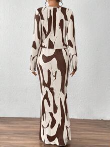 Chiquease Bộ 2 món: Áo tay dài cổ tròn và chân váy ôm eo chun, họa tiết xếp ly. - màu nâu - Xem 2