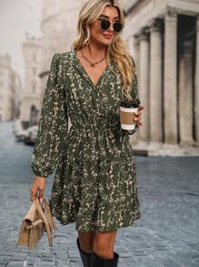 SHEIN Clasi 女式满版碎花灯笼袖抽绳腰部休闲荷叶边下摆连衣裙