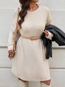 SHEIN LUNE Đầm dài tay dệt kim họa tiết cổ tròn thoải mái, thoải mái, cỡ lớn cho trang phục ngày lễ mùa thu Đầm dự tiệc ngày lễ Đầm Plus - Màu be - Xem 4