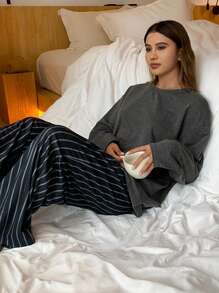DAZY Cartoon Print Pattern Loose Shirt & Striped Pajama Pants 2pcs Sleepwear Set - Dark Grey - View 6