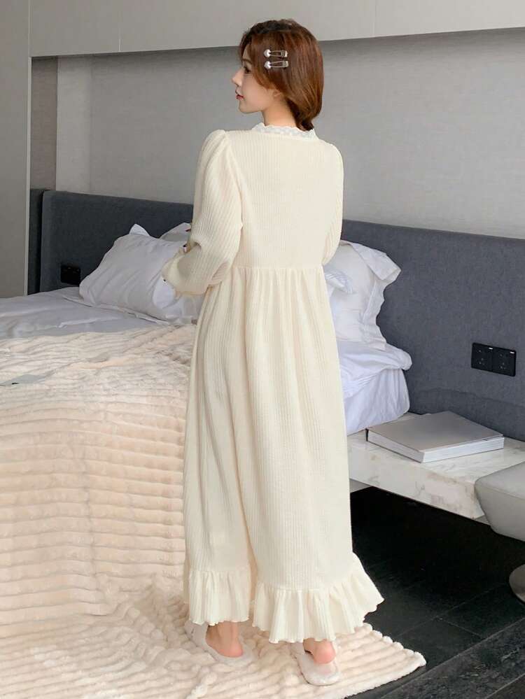 Textured Fabric Lace Patchwork Square Collar Ruffle Hem Nightgown Pajama, For Fall, Winter, Moo Moo Night Dress