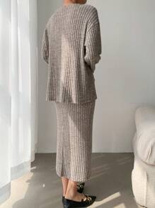 SHEIN Clasi 2 件套仿针织毛绒罗纹优雅裙子套装 - 棕色 - 查看 2
