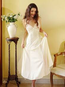 Côtesoire 对比色蕾丝吊带睡衣长裙节日季