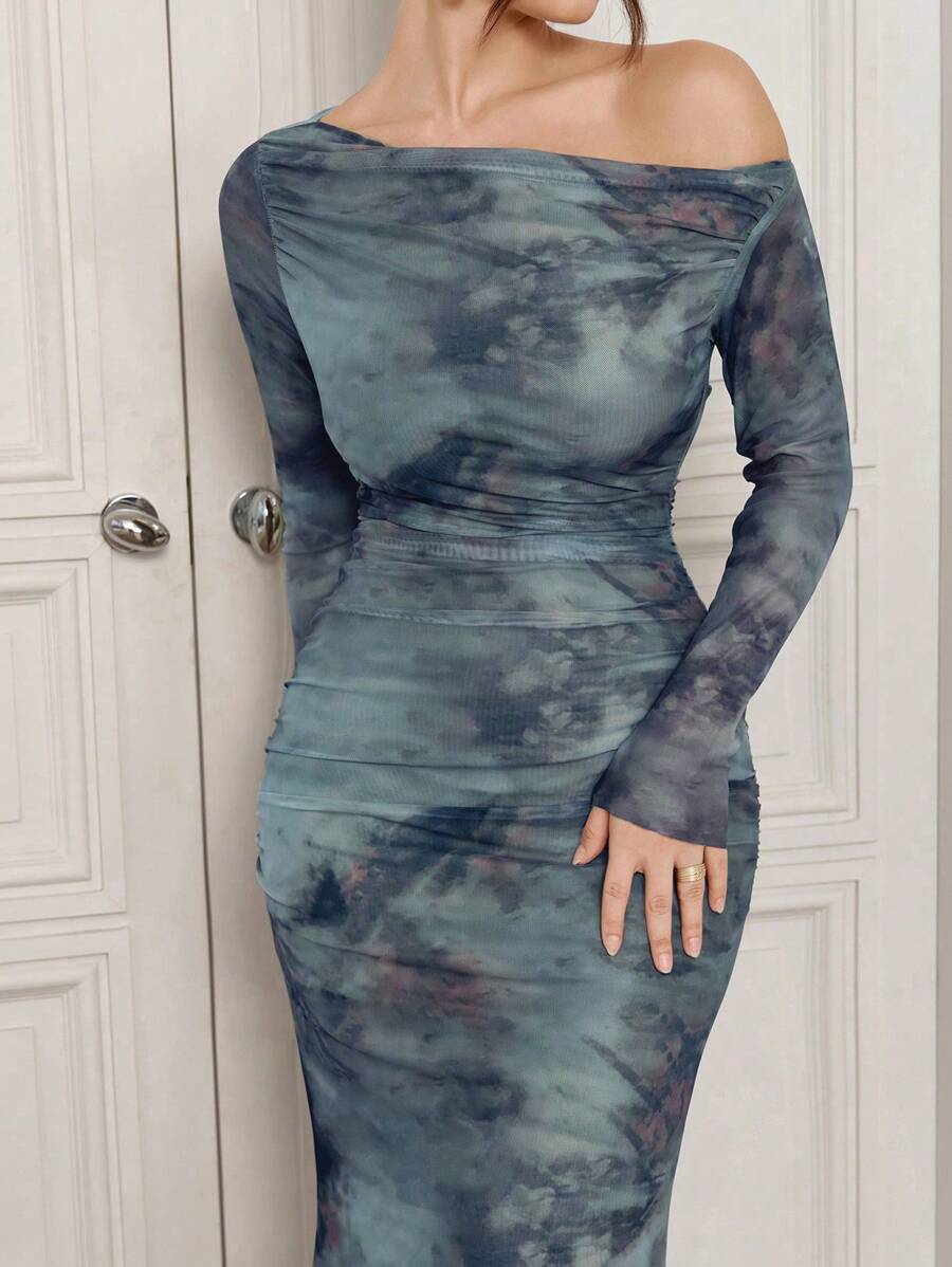 Modelyn Modisches batikfarbenes asymmetrisches Maxikleid mit gerafftem Kragen und Fischschwanzrock, Abendkleid für Frauen - Blau - Übersicht 1