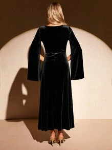 SHEIN Clasi Women's Autumn/Winter Elegant Fashion Versatile V-Neck Velvet Dress
