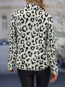 SHEIN Clasi 1 pieza Camisa casual de mujer de manga larga con bolsillo, cuello de solapas y estampado de leopardo, para otoño