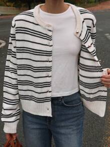 DAZY 1pc Women Loose Fit Round Neck Long Sleeve Cardigan With Letter Embroidery & Contrast Color,Fall Women Clothes