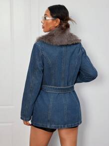 SHEIN Essnce 女士休闲修身长袖牛仔夹克，配撞色人造毛领，蓝色 - 藍色 - 查看 3