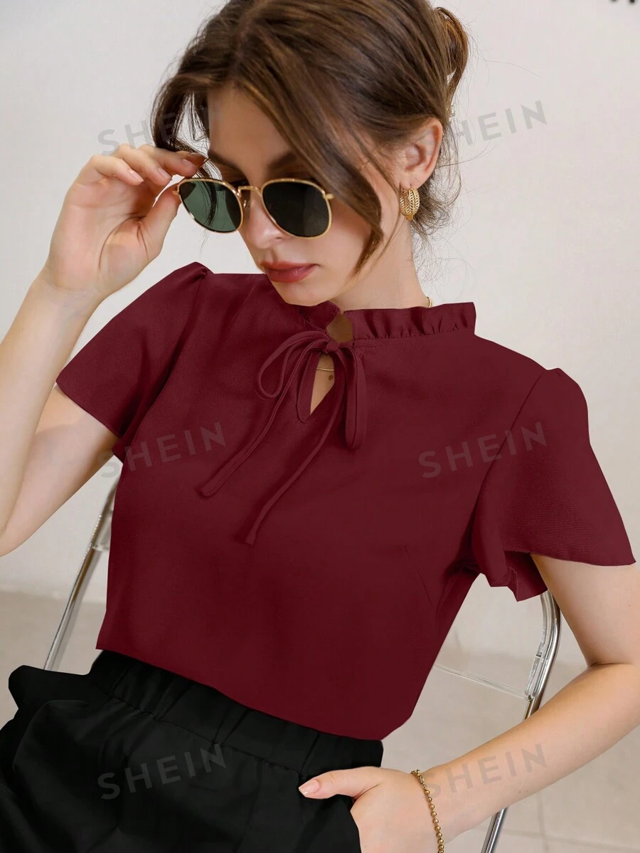 Modelyn Damen Mode minimalistische elegante Schleifen-Hals Rüschen Saum Bluse, Sommer