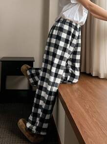 DAZY Coral Fleece Plaid Pattern Soft Straight-Leg Sleepwear Bottom Fall,Winter Fluffy