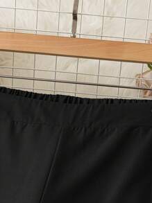 SHEIN Clasi 大码女式数码花卉印花宽松休闲裤 - 黑色 - 查看 5