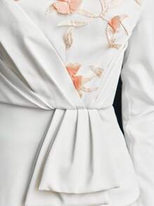 MOTF Soiréza EMBROIDERY FLORAL MESH INSERT PEPLUM TOP - White - View 3