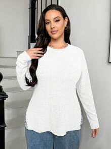 SHEIN Essnce Plus Size Women's Autumn And Winter Brushed Round Neck Lace Patchwork White Long Sleeve T-Shirt,Fall Clothes,Winter Tops,Warm Tops,Fall Women Outfits,Fall Shirts,Long Sleeves Woman,Curv Tops,Cruise Women Outfits,Work Tops,Teacher Clothes