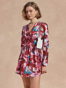 SHEIN Unity 女式 V 领长袖印花褶饰休闲迷你连衣裙，适合新年服装 - 紅色 - 查看 4