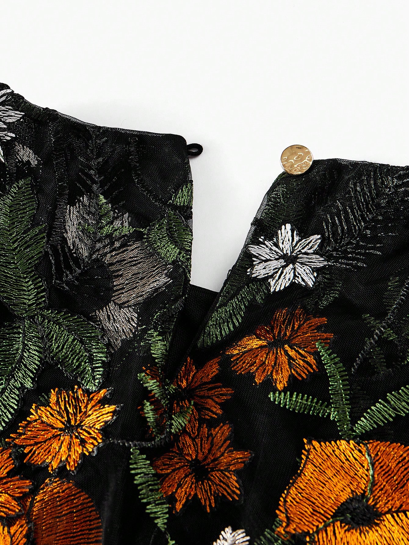 ZEYLAH EMBROIDERY MESH FLORAL PATTERN EXTRA SPLIT SLEEVE