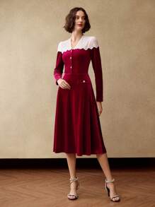 MOTF PREMIUM Vestido largo sin cinturón con contraste de encaje en el escote y vuelo en el bajo