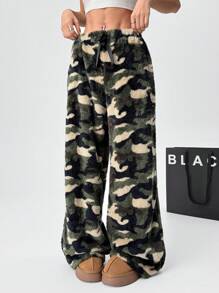 SHEIN EZwear Women Camouflage Fuzzy Relaxed Drawstring Pants - Multicolor - View 4