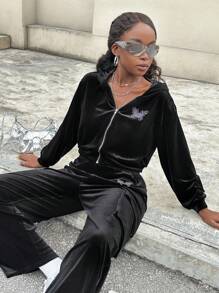 SHEIN Teengirl Black Velvet Rhinestone Decor Casual Suit, Black Velvet Suit, Glamorous Shimmering Rhinestone Suit, Street Style Suit, College Style Suit - Black - View 3