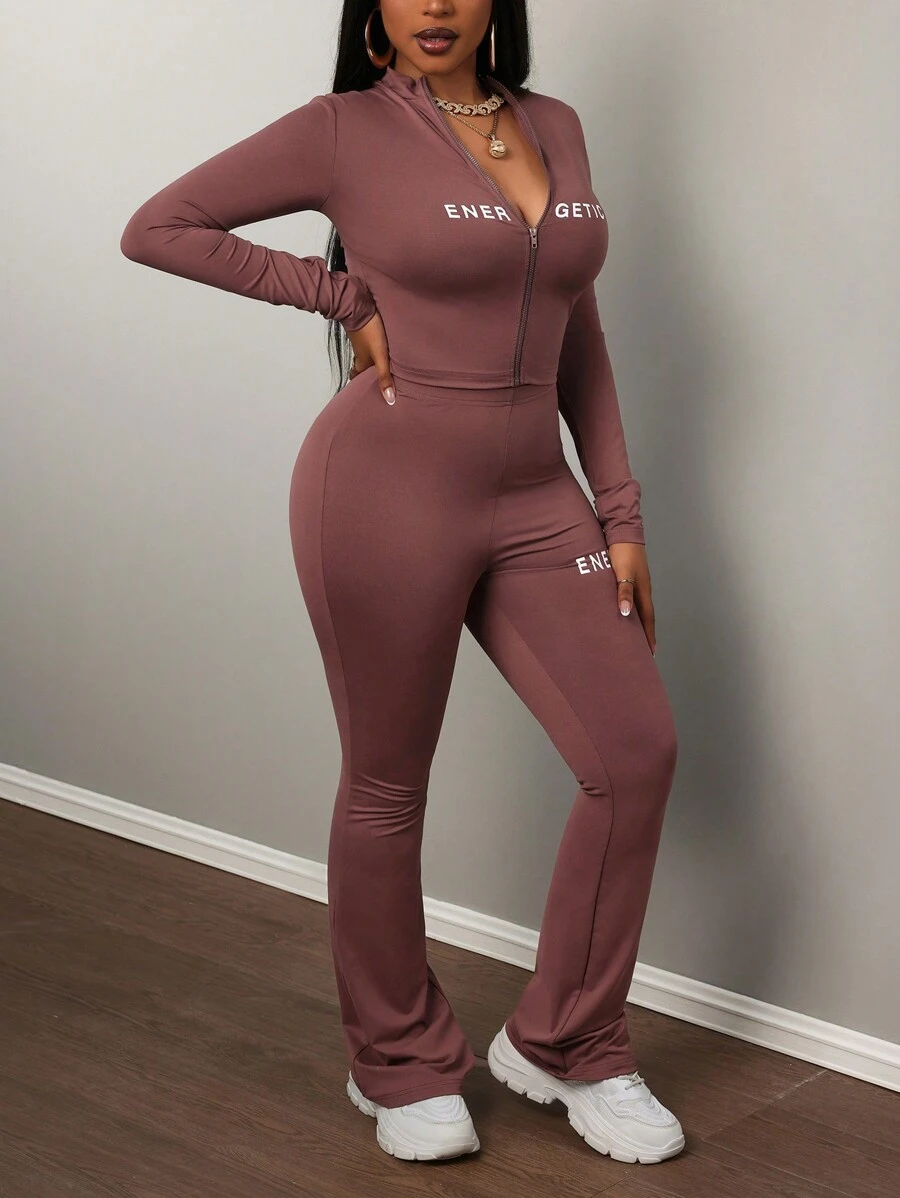 Slaydiva Bộ đồ nữ 2 món: áo dài tay có khóa kéo in chữ, chất liệu co giãn cao, dáng ôm, kiểu dáng thường ngày, gồm áo và quần. - Cà phê nâu - Xem 1