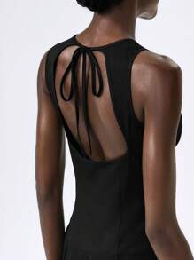 VARSITIE Round Neck, Hollow Back Strap, Pleated Bow Mini Women Dresses - Black - View 5