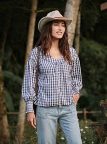 LanaWest 休闲度假风格褶皱 U 领长袖女式衬衫，带褶边、不对称下摆和蘑菇纽扣 - 藍白色 - 查看 4