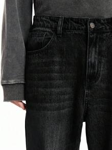 Manfinity EMRG Jeans ajustados de corte evasé con lavado vintage para hombres