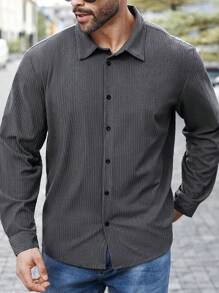 Manfinity Homme Camisa casual de pana de manga larga con botones por delante para hombres de talla grande, para salir